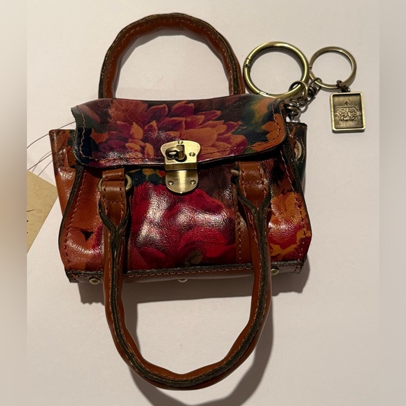 Patricia Nash Mini Vienna Floral Charm Keychain - Multi Print NWT - Picture 10 of 15